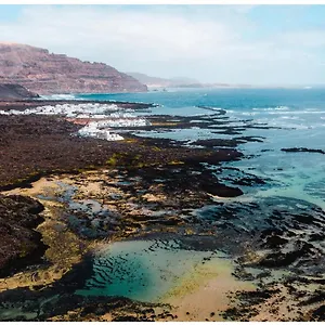 https://condesa-1.in-canary-islands.com